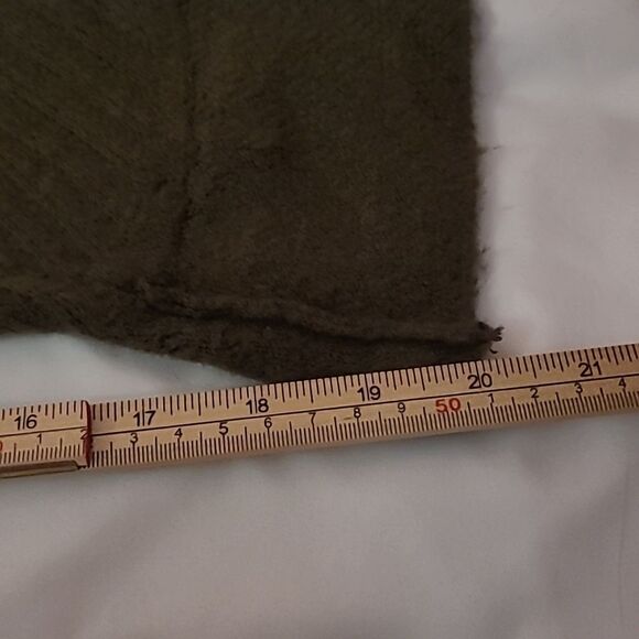 Philosophy olive green turtleneck sweater size large - Picture 7 of 7